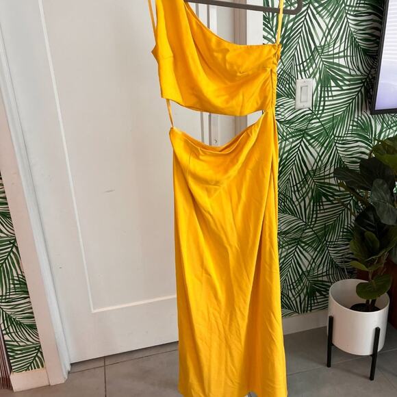 Runaway the Label Yellow Sordec Cutout One Shoulder Dress Small - Picture 5 of 13